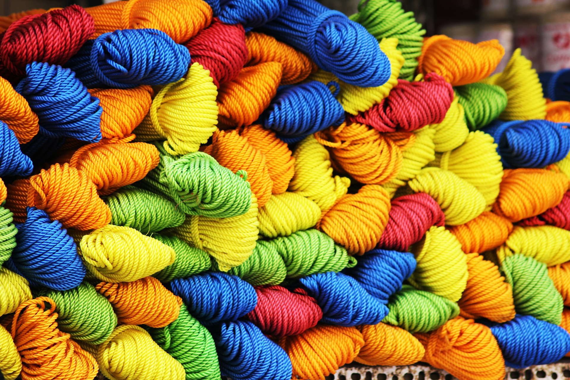 Handmade home ornament – pillows, rugs and alternative decoration